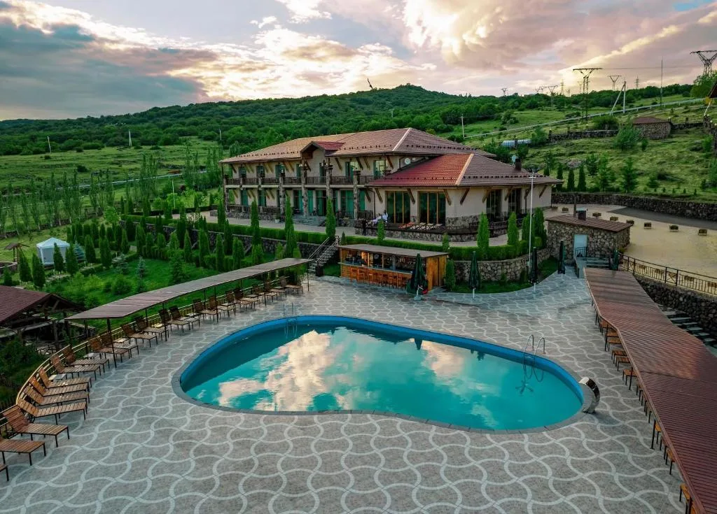 Amberd Hotel